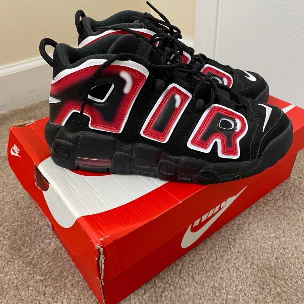 Nike Air Uptempo